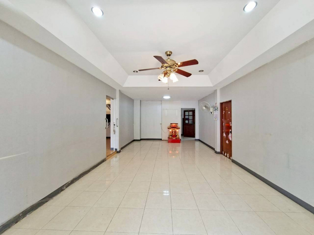 ให้เช่าบ้านนนทบุรี บางใหญ่ บางบัวทอง : ให้เช่าบ้านเดี่ยว บ้านเปล่าไม่มีเฟอร์ ช.รุ่งเรือง 6 เนื้อที่ 54 วา 4นอน 2น้ำ ใกล้เซ็นทรัลเวสต์เกต บางใหญ่