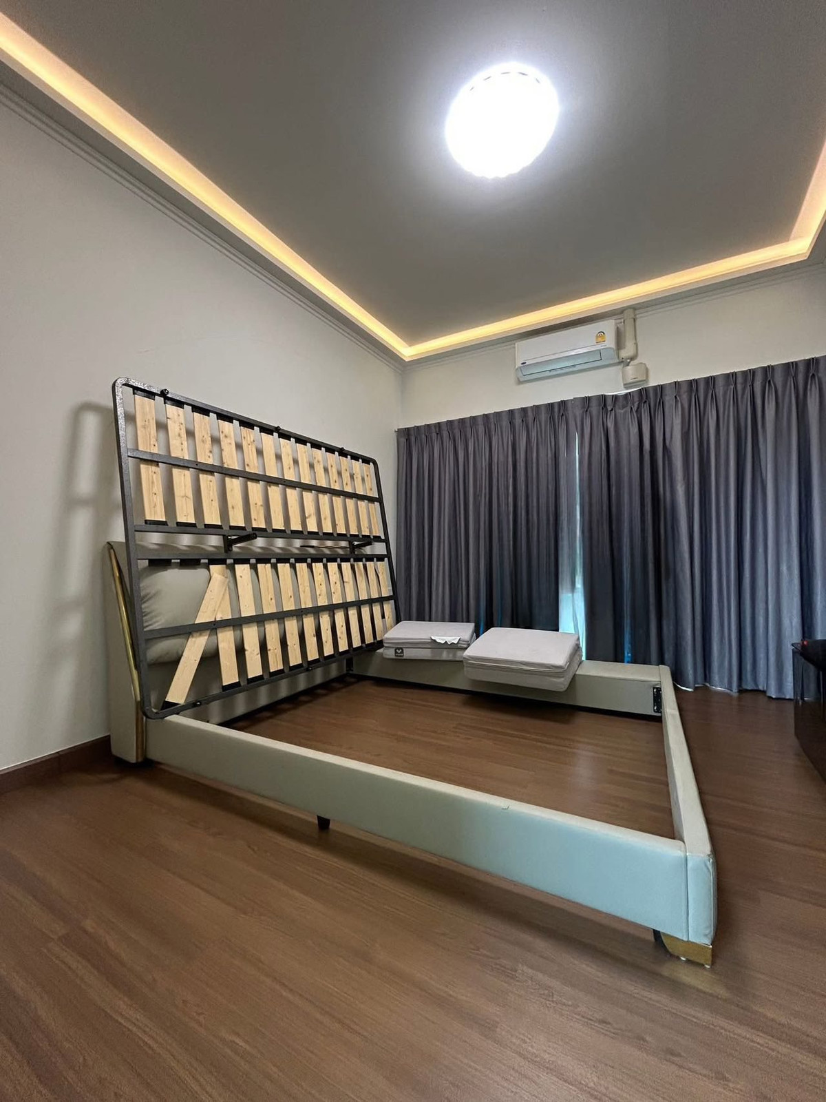 ให้เช่าบ้านลาดกระบัง สุวรรณภูมิ : ᚱ ให้เช่า ✅รับระยะสั้น 🔥 4 ห้องนอน 1 ห้องแม่บ้าน🔥บ้านเดี่ยว แกรนด์ บริทาเนีย พระราม 9 – กรุงเทพกรีฑา ใกล้ โรงเรียนนานาชาติเวลลิงตัน 