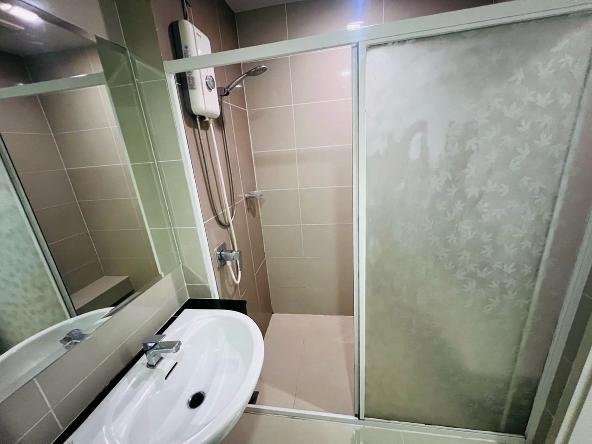 For RentCondoLadkrabang, Suwannaphum Airport : Condo for rent, Airlink Romklao Suvarnabhumi, 1 bedroom, ready to move in.