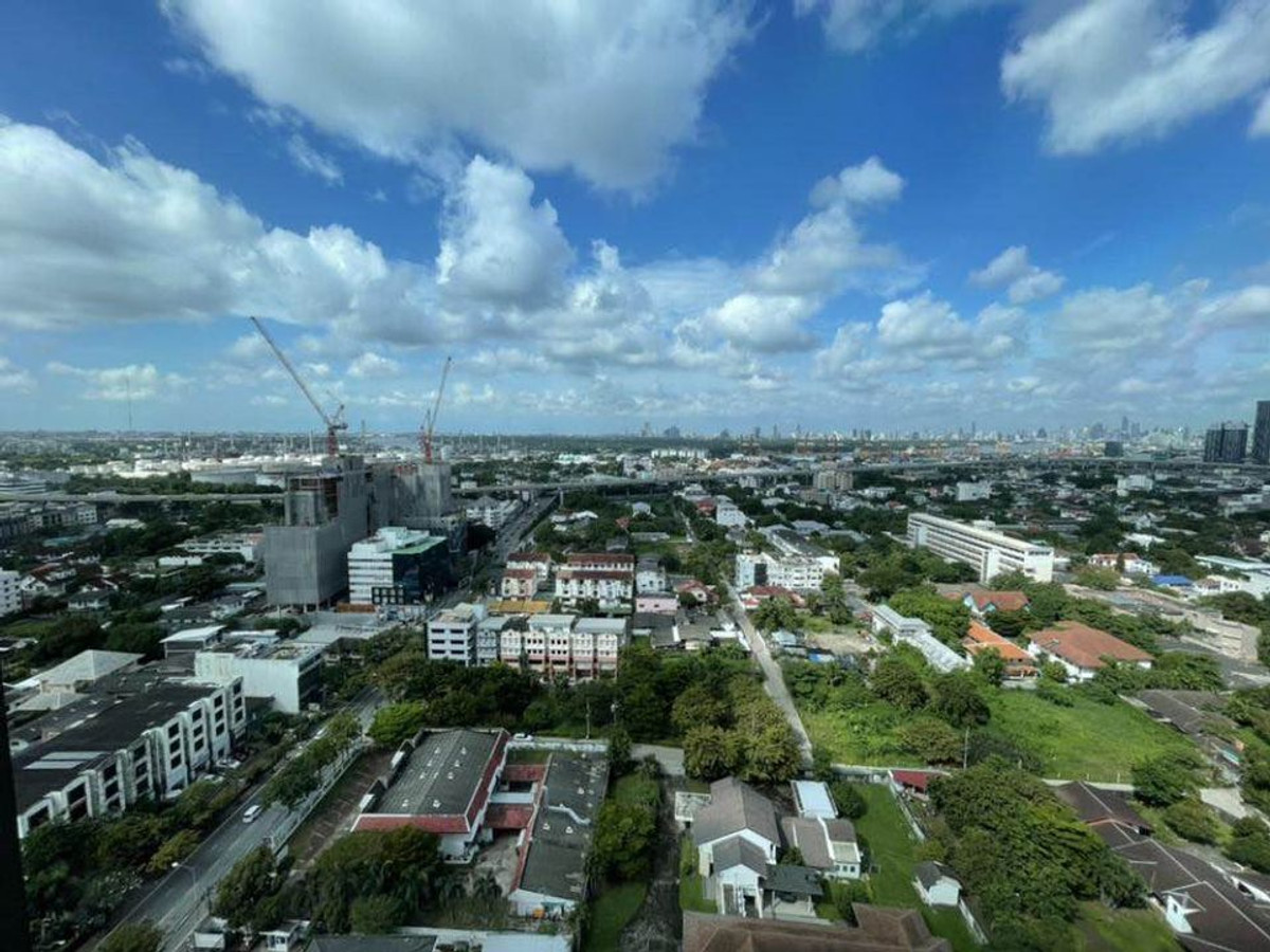 For RentCondoOnnut, Udomsuk : Unit Available at Life Sukhumvit 62