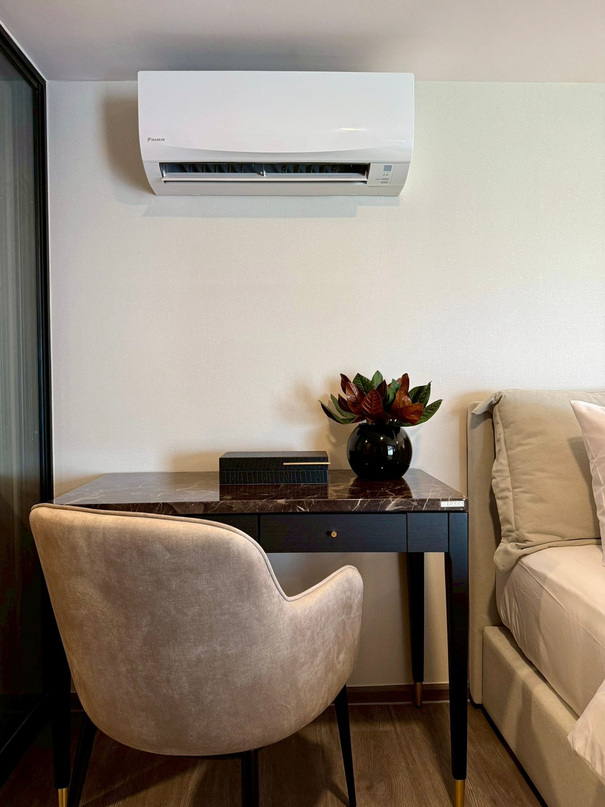 For RentCondoKasetsart, Ratchayothin : For Rent: So Origin Kaset Interchange, 40,000 THB [NCr260310]