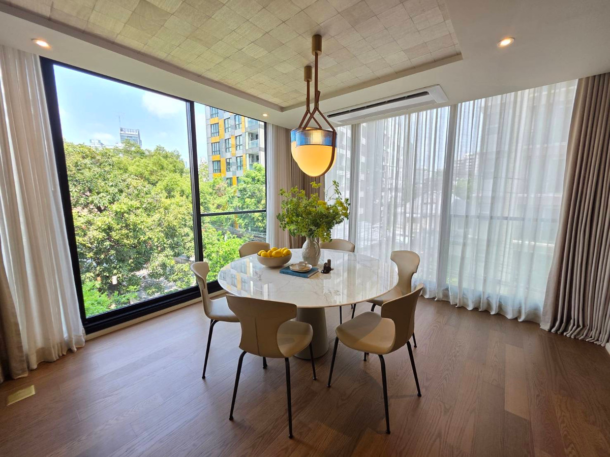 For SaleCondoSukhumvit, Asoke, Thonglor : Via 34 (Sukhumvit 34): 3bed 3bath 150.5sqm. from 41,000,000 million Am: 0656199198