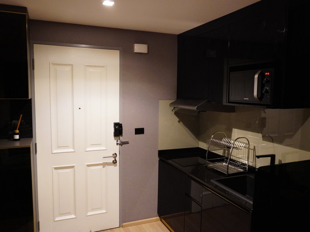 ขายคอนโดสุขุมวิท อโศก ทองหล่อ : The Clover Thonglor / 1 Bedroom (SALE WITH TENANT), เดอะ โคลเวอร์ ทองหล่อ / 1 ห้องนอน (ขายพร้อมผู้เช่า) NA085