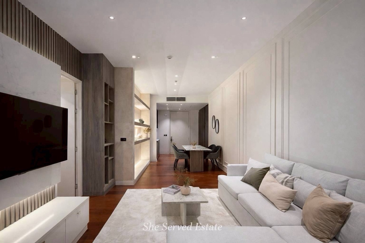 For RentCondoSukhumvit, Asoke, Thonglor : For Rent ◈ KHUN by YOO Thonglor ◈ Type: 1 Bedroom | 1 Bathroom • Size: 50 sq.m.• Floor: 14 • Located in the heart of Thonglor, directly opposite J Avenue • Balcony with Thonglor road view (suitable for laundry drying)