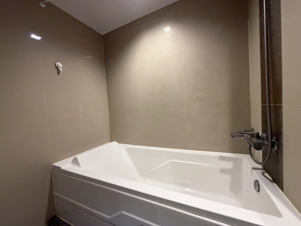 ให้เช่าคอนโดอ่อนนุช อุดมสุข : [ให้เช่า] IDEO Sukhumvit 93 (ไอดีโอ สุขุมวิท 93)
ติด BTS บางจาก 0 เมตร เดินทางเข้าเมืองสะดวกสุดๆ
รายละเอียดห้อง:
