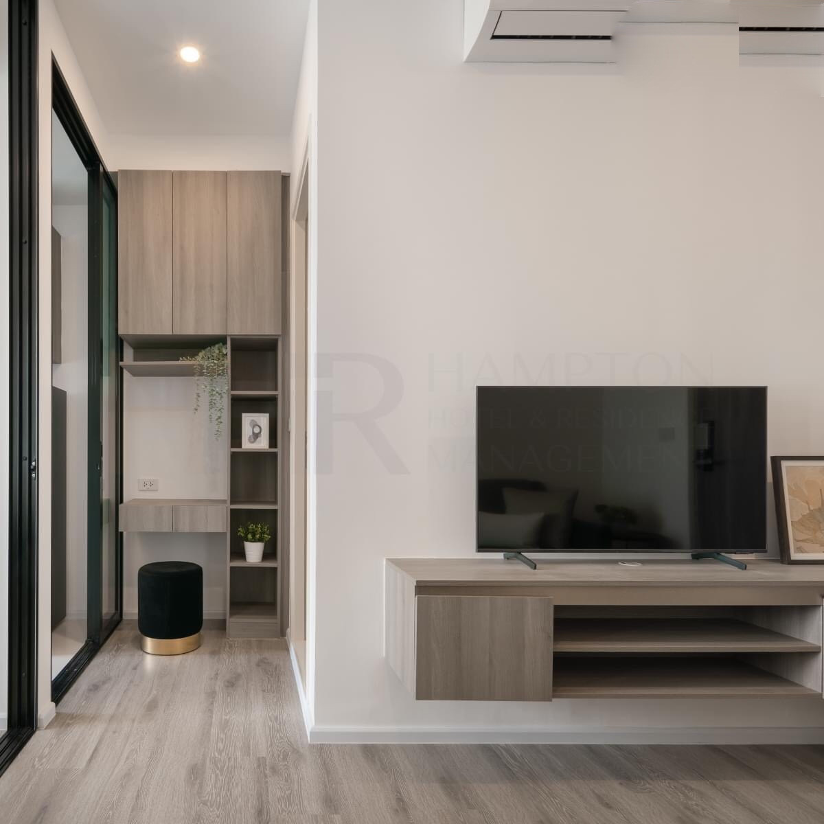 For RentCondoSamut Prakan,Samrong : 💥ST-3977💥Knightsbridge Sukhumvit - Thepharak👉Line : @seecondo