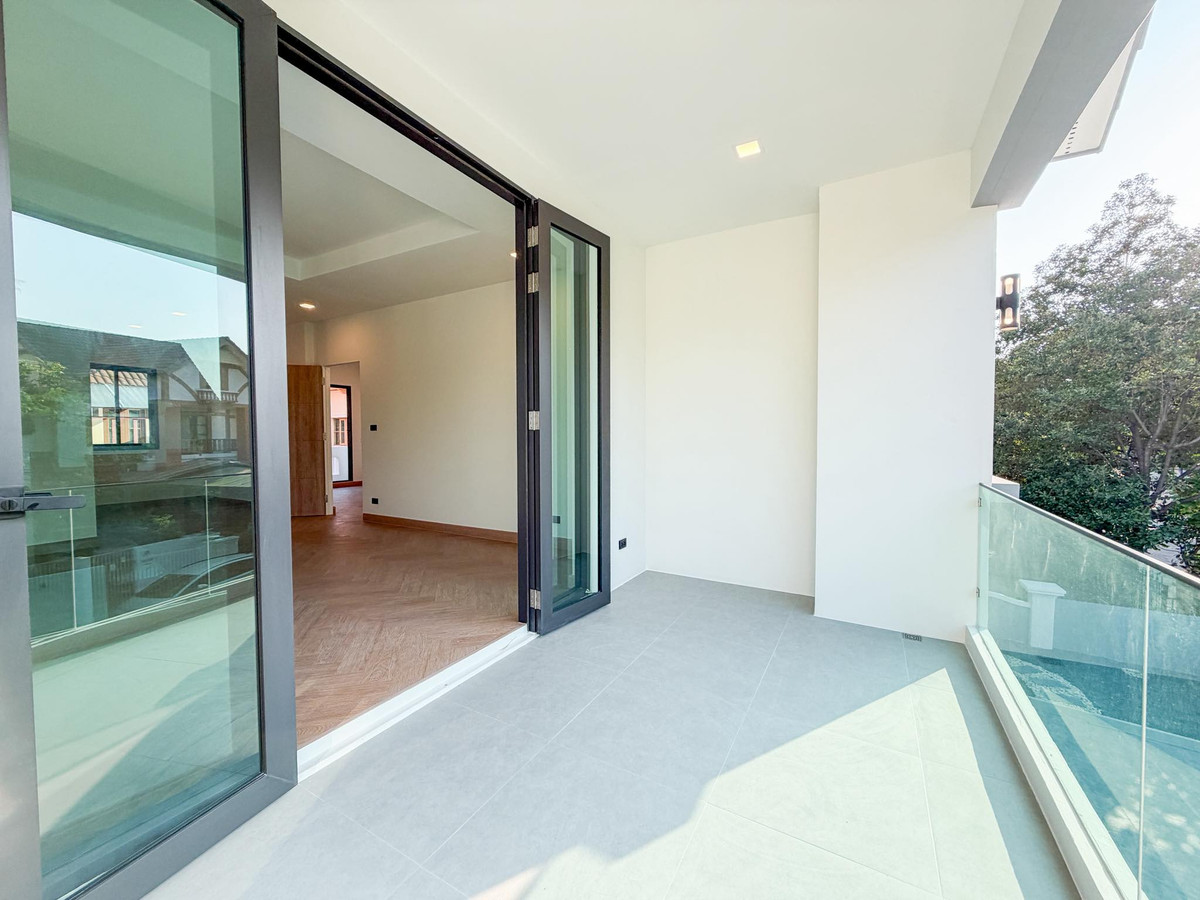 For SaleHousePinklao, Charansanitwong : Laddarom Pinklao / 4 bedrooms (for sale), Laddarom Pinklao / 4 Bedrooms (FOR SALE) AOM101