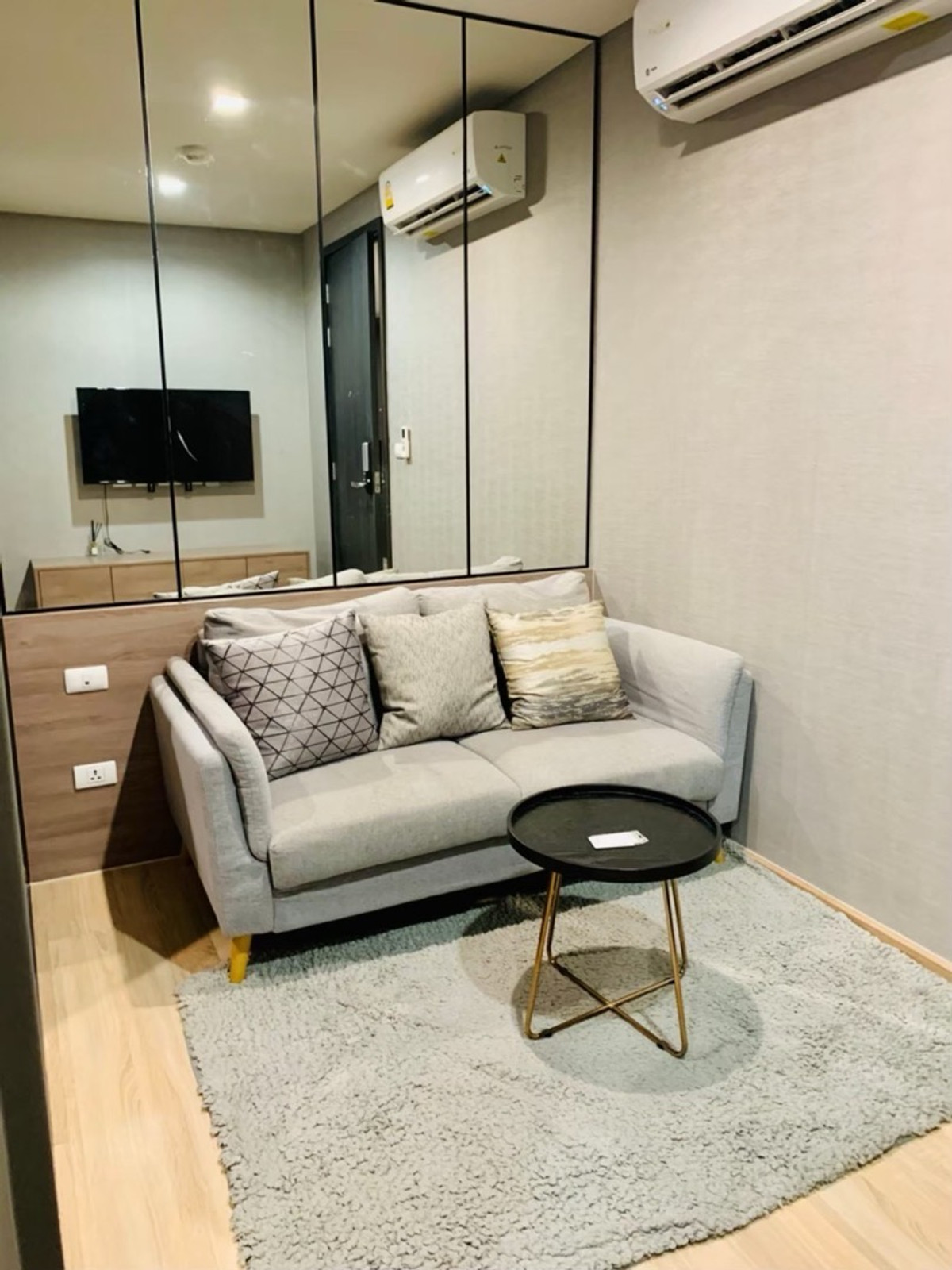 For RentCondoRama9, Petchburi, RCA : For rent: The Base Garden Rama9, ready to move in.