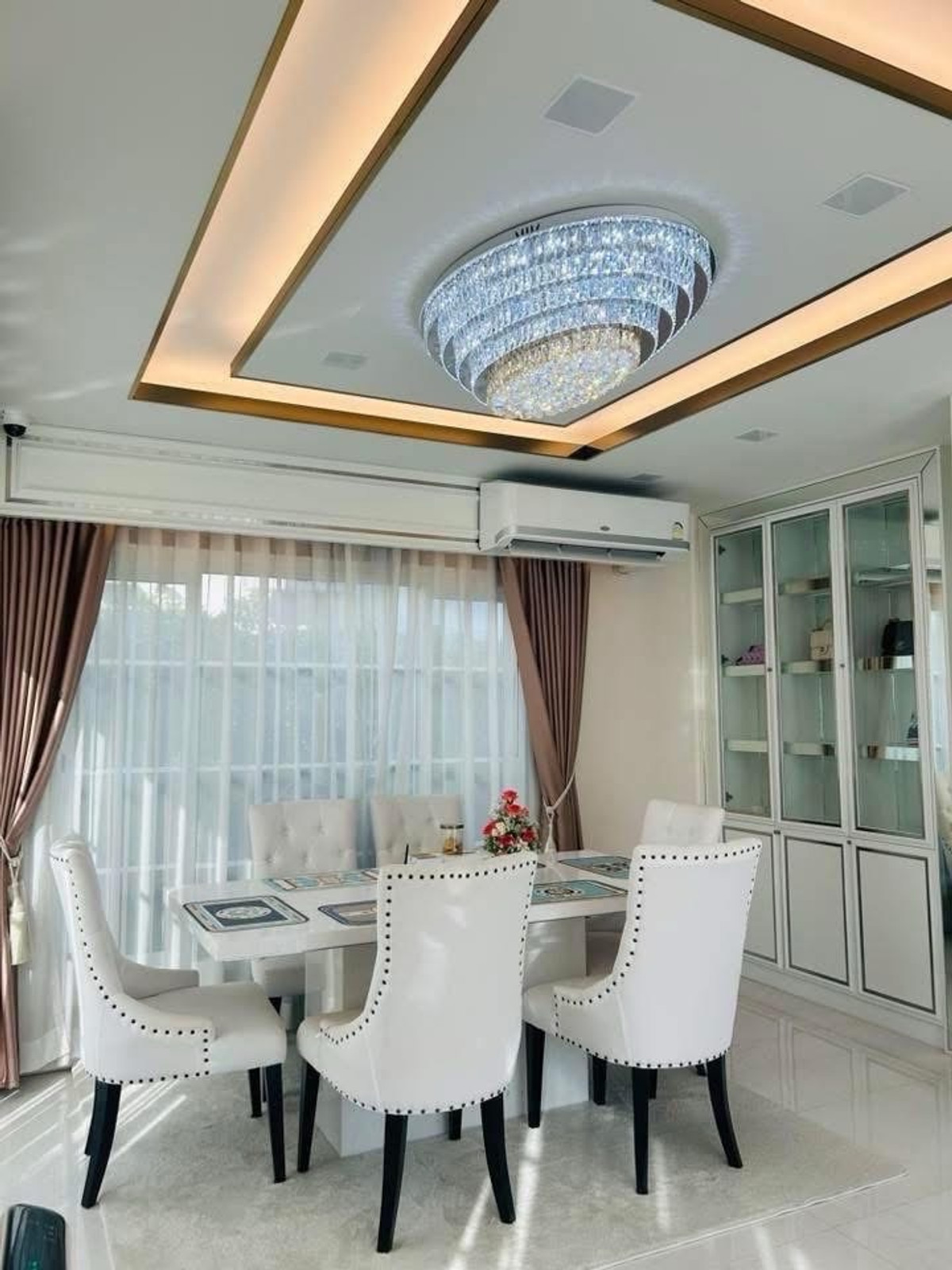 For RentThaphra, Talat Phlu, Wutthakat : Semi-detached house for rent, Golden Neo Sathorn Project, Kanlapaphruek Road.