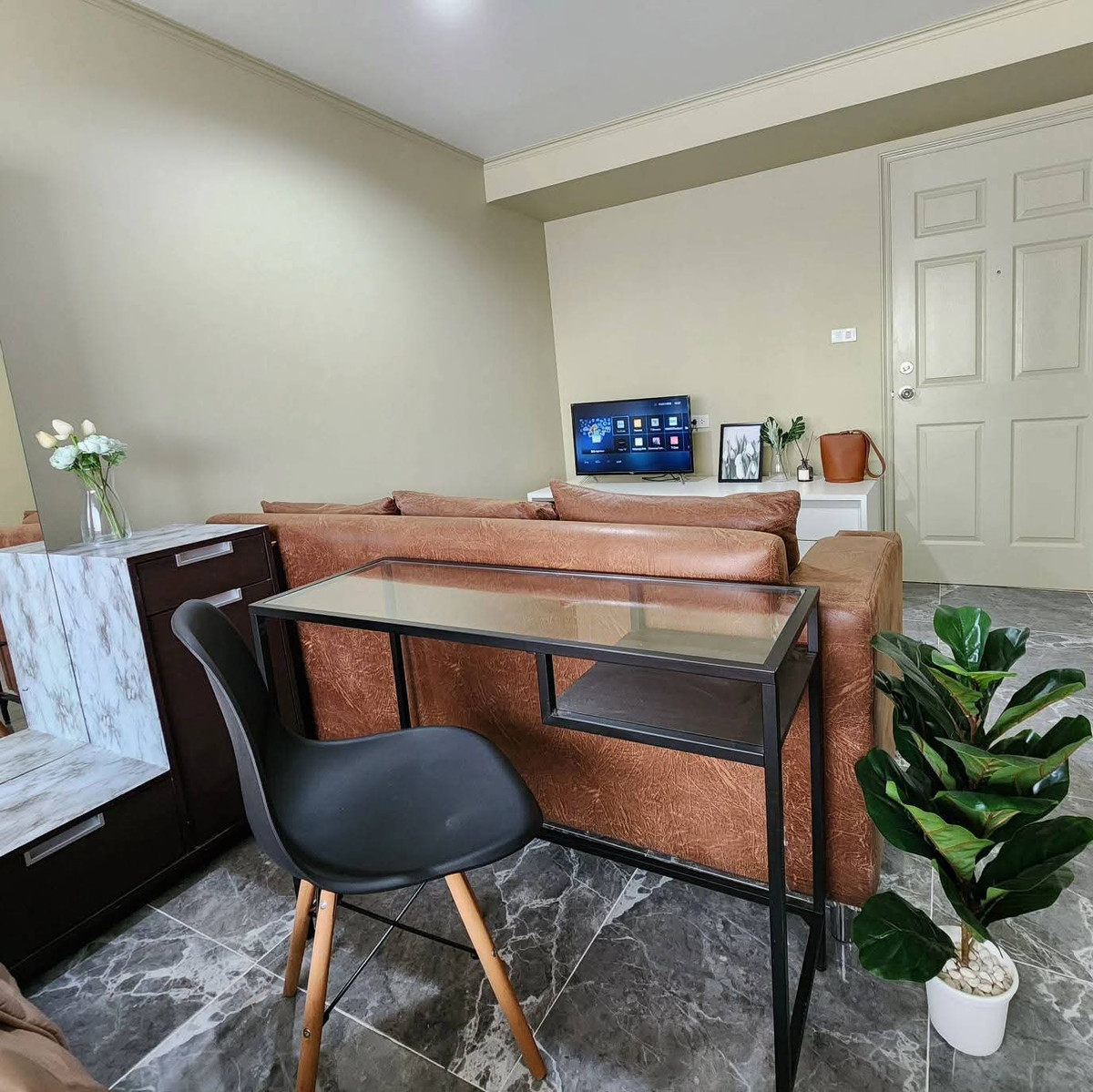 For RentCondoOnnut, Udomsuk : Condo for rent Lumpini Ville Sukhumvit 77 (BTS Onnut 900 meters), fully furnished, ready to move in.