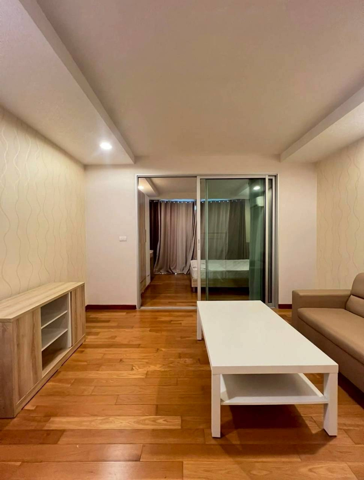 For RentCondoLadprao, Central Ladprao : ✅ LNL131 ✅ Line : @p2nproperty