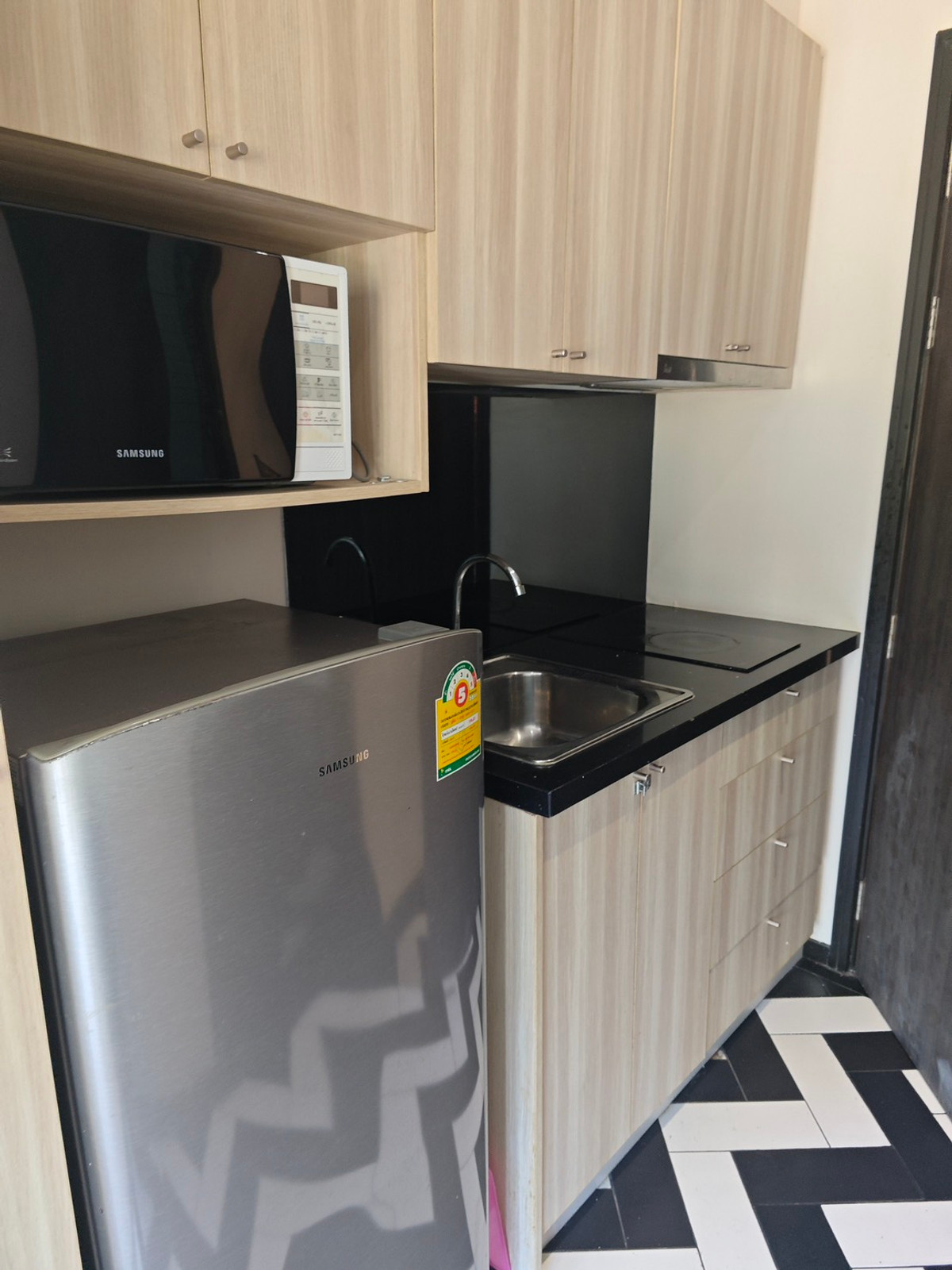 For SaleCondoPattaya, Bangsaen, Chonburi : The Venetian Signature Condo Resort Pattaya / Studio (SALE WITH TENANT), The Venetian Signature Condo Resort Pattaya / Studio (Sale with Tenant) AM107