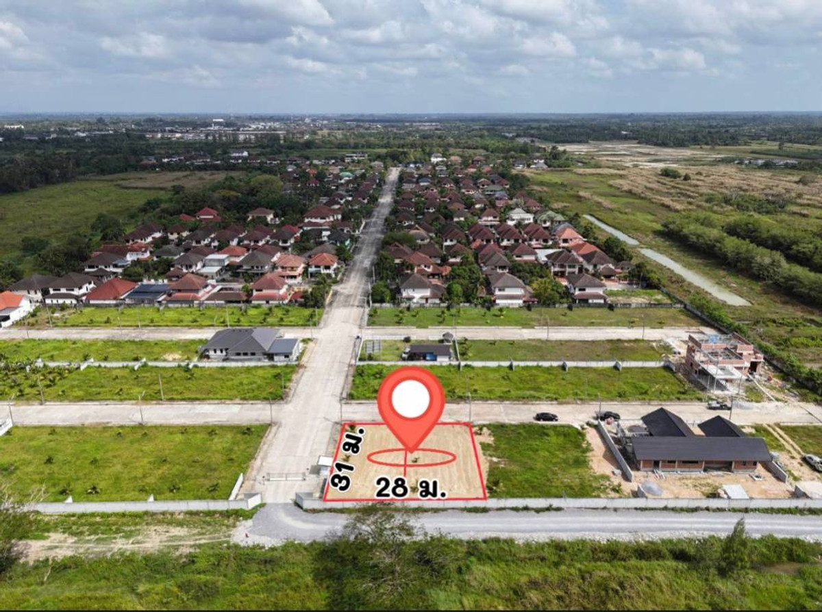 ขายที่ดินนครศรีธรรมราช : ที่ดินทำเลสร้างบ้าน 2แปลงติดกัน 205ตร.ว. สร้างบ้านได้หลังใหญ่