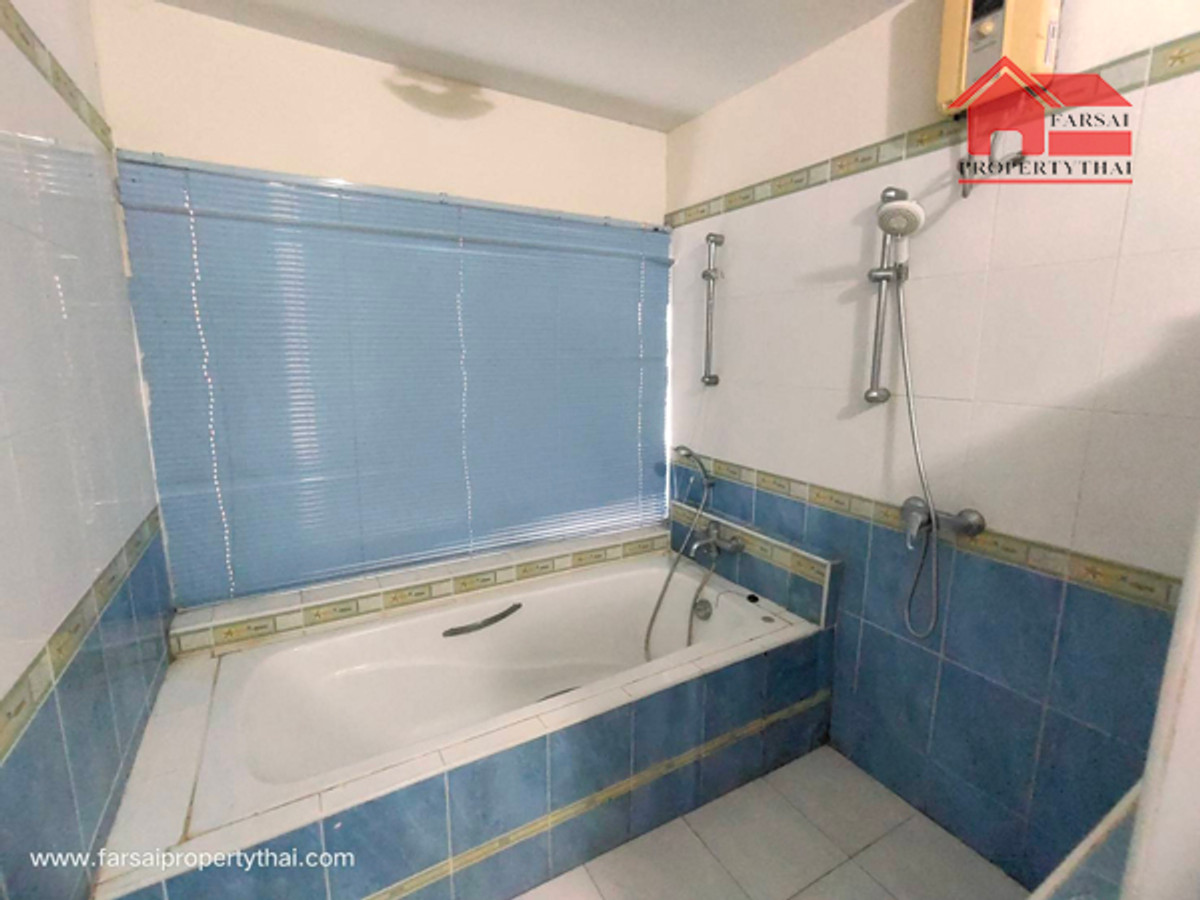 For RentHouseOnnut, Udomsuk : 2-storey detached house for rent, area 120 square meters, 4 bedrooms, 4 bathrooms, air conditioning, fully furnished, Sukhumvit Road 103, Soi Udomsuk, near Central Bangna, rental price 28,000 baht/month ( I want to work with you for a long time. 081-732-9