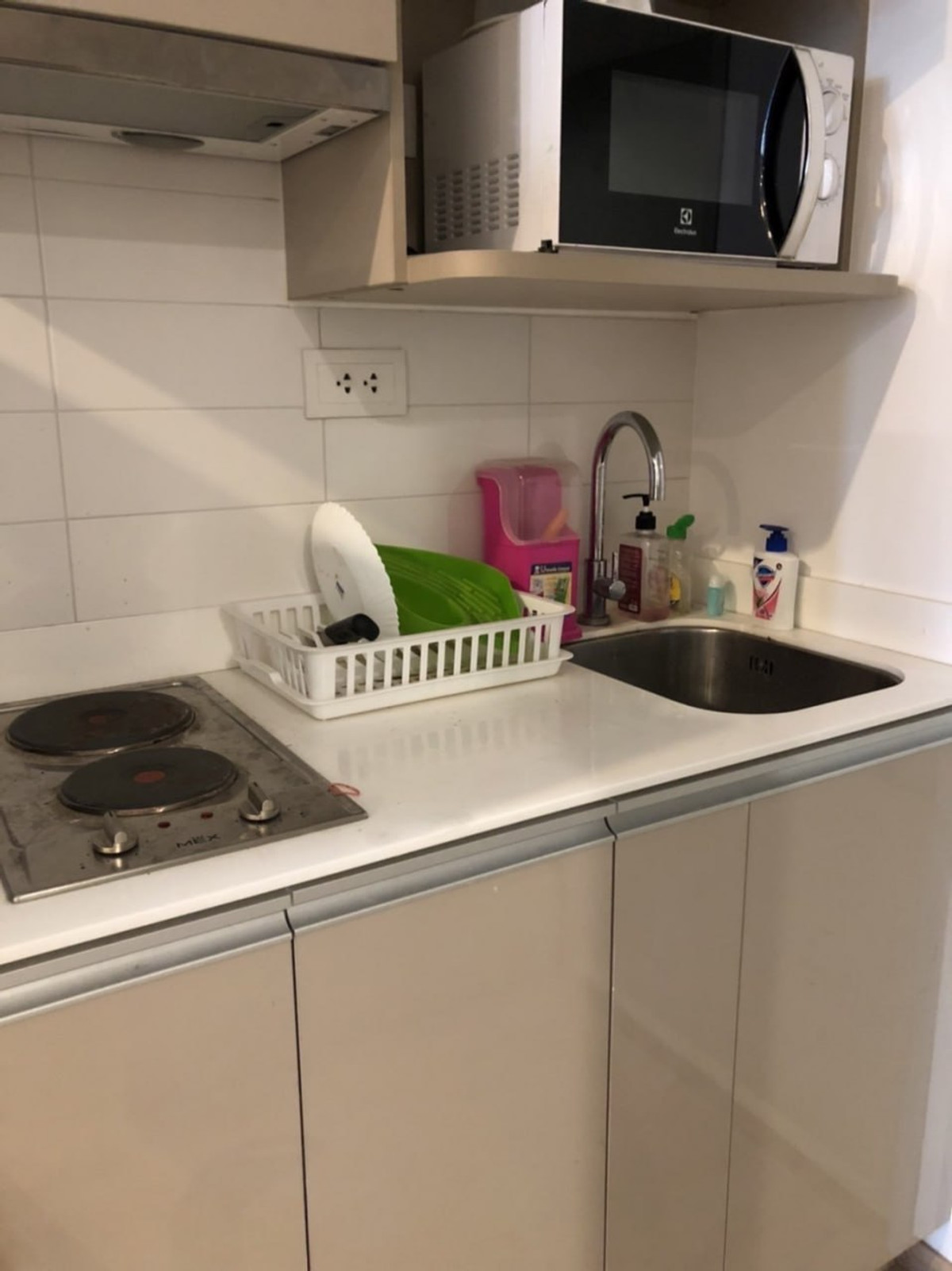 ให้เช่าคอนโดสยาม จุฬา สามย่าน : Ideo Q Chula Samyan【𝐑𝐄𝐍𝐓】🔥ห้องสไตล์มินิมอล สิ่งอำนวยความสะดวกครบ ใกล้ห้างดังสามย่าน🔥 ติดต่อไลน์ไอดี: @hacondo