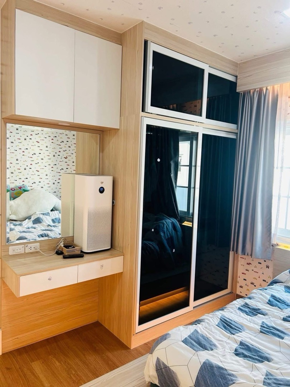 For RentThaphra, Talat Phlu, Wutthakat : Semi-detached house for rent, Golden Neo Sathorn Project, Kanlapaphruek Road.