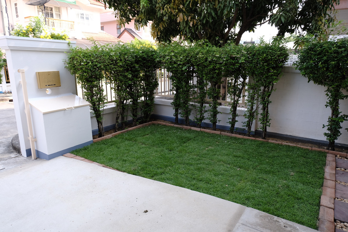 ให้เช่าบ้านมีนบุรี-ร่มเกล้า : บ้านเดี่ยวให้เช่าพร้อมเข้าอยู่ Parkway Chalet รามคำแหง 190