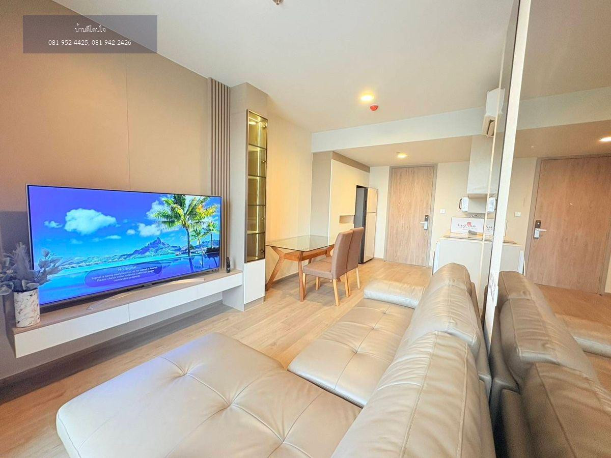 For RentCondoKhlongtoei, Kluaynamthai : Condo for rent, The Crown Residence (45 sq m.), 1 bedroom, 1 bathroom, Benjakitti Park view.