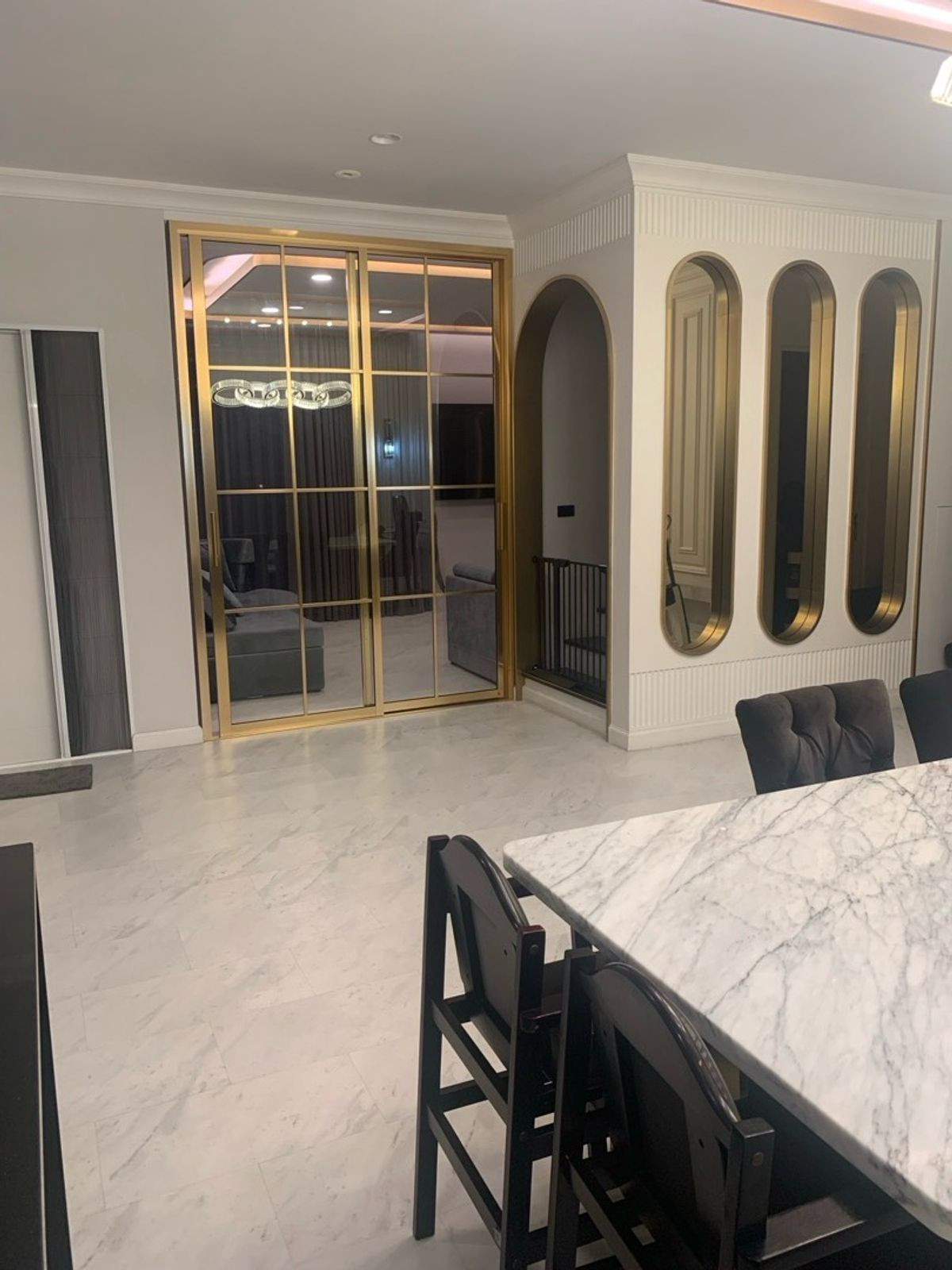 ให้เช่าบ้านพัฒนาการ ศรีนครินทร์ : บ้านเศรษฐสิริกรุงเทพกรีฑา 2 ตกแต่งครบพร้อมเฟอร์นิเจอร์ บ้านType Regal พื้นที่ใช้สอยใหญ่ที่สุดในโครงการ 