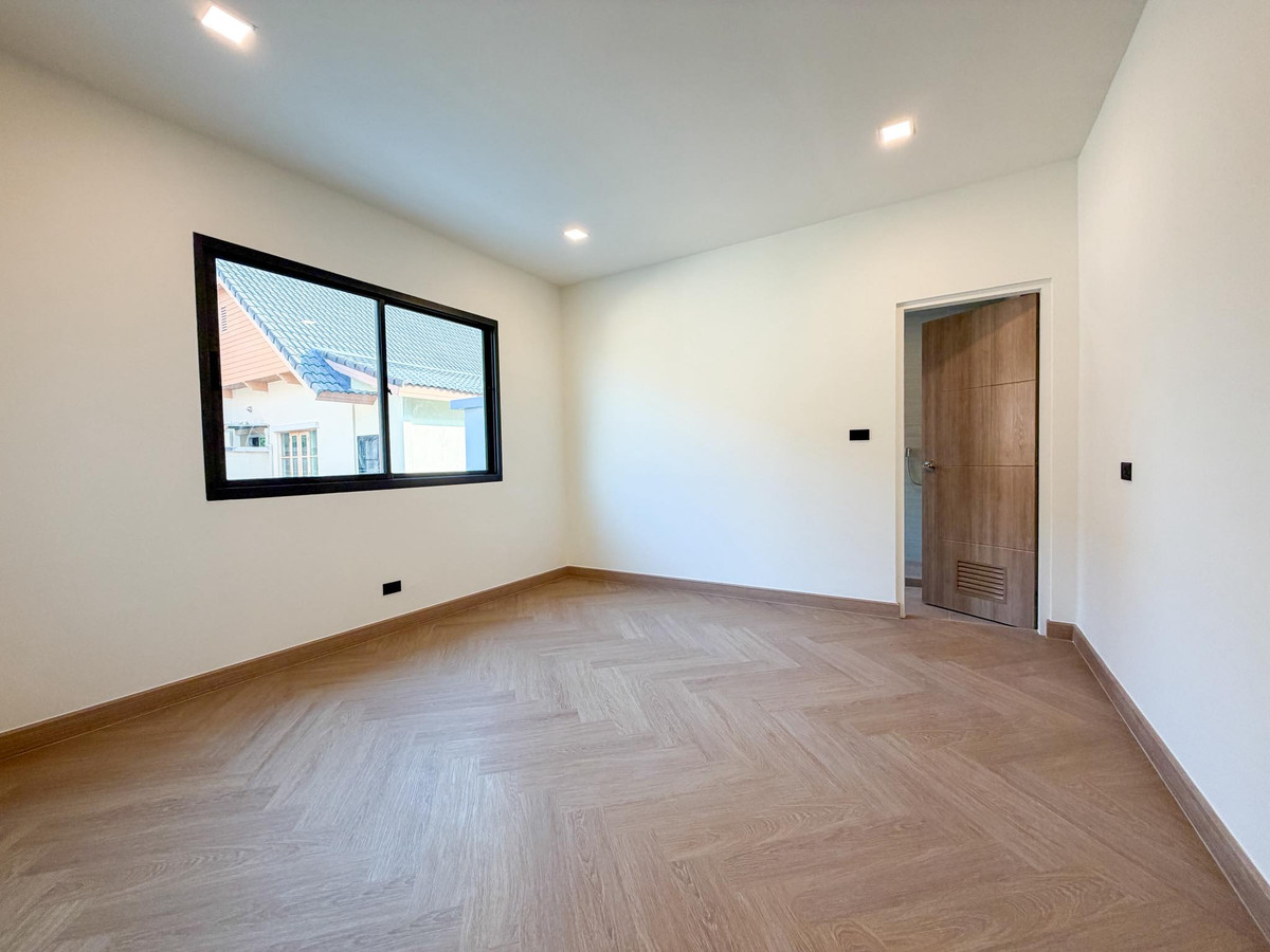 For SaleHousePinklao, Charansanitwong : Laddarom Pinklao / 4 bedrooms (for sale), Laddarom Pinklao / 4 Bedrooms (FOR SALE) AOM101