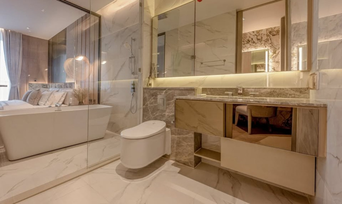 For RentCondoSathorn, Narathiwat : Super luxury condo for rent near BTS Chong Nonsi ✨The Reserve Sathorn ✨ near leading office buildings in the CBD zone Sathorn-Silom-Rama 4.