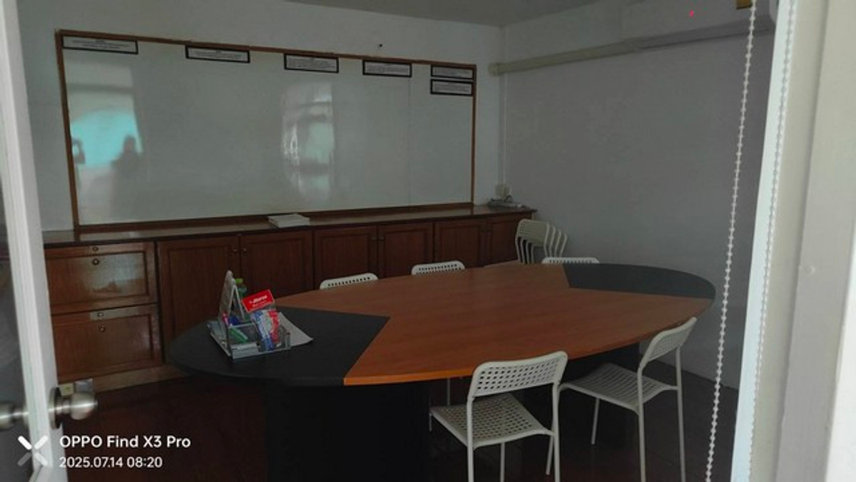 For RentWarehousePattanakan, Srinakarin : HR3361 for sale/rent warehouse with office | Prime location, Chaloem Phrakiat Rama 9, near Suan Luang Rama 9 - Bueng Nong Bon | Connects to the motorway only 15 minutes.