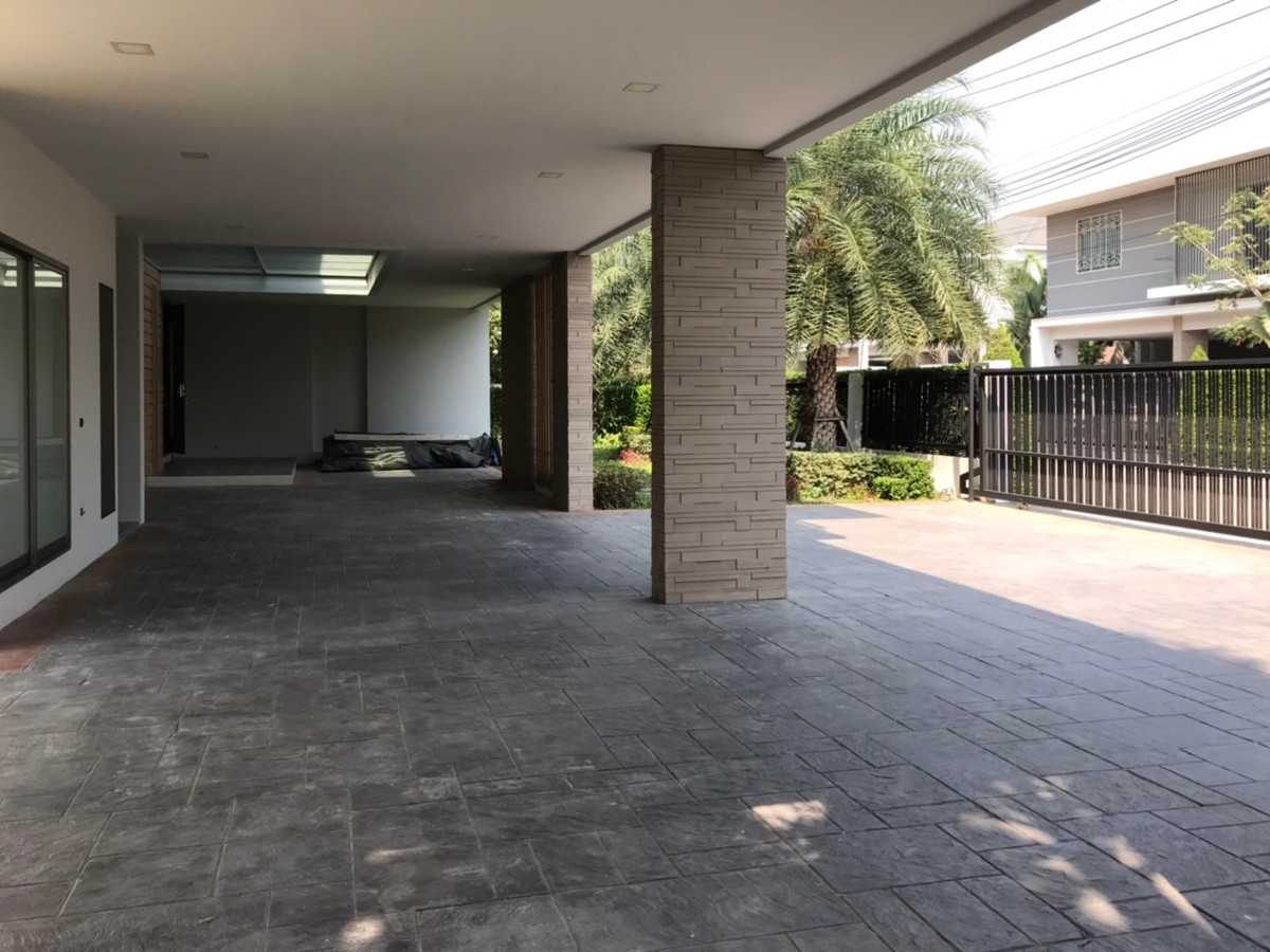 ขายบ้านลาดกระบัง สุวรรณภูมิ : เพอร์เฟค มาสเตอร์พีซ สุขุมวิท 77 / 5 ห้องนอน (ขาย), Perfect Masterpiece Sukhumvit 77 / 5 Bedrooms (FOR SALE) POON210