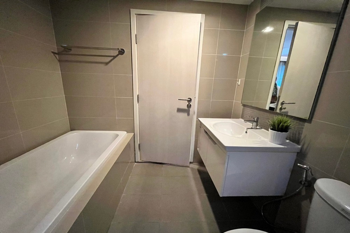 ให้เช่าคอนโดสุขุมวิท อโศก ทองหล่อ : 🔥เช่าด่วน !! เลี้ยงสัตว์ได้ !! Maestro 39 Residence, 2 ห้องนอน, 1 ห้องน้ำ, ห้องไซส์ใหญ่, ทำเลดี !!🔥 Code C20230113251 แต่งครบ, พร้อมเข้าอยู่📣📣