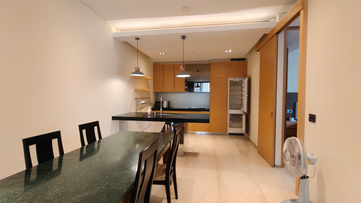 ขายคอนโดสีลม ศาลาแดง บางรัก : ขายคอนโดศาลาแดง เรสซิเดนซ์ 