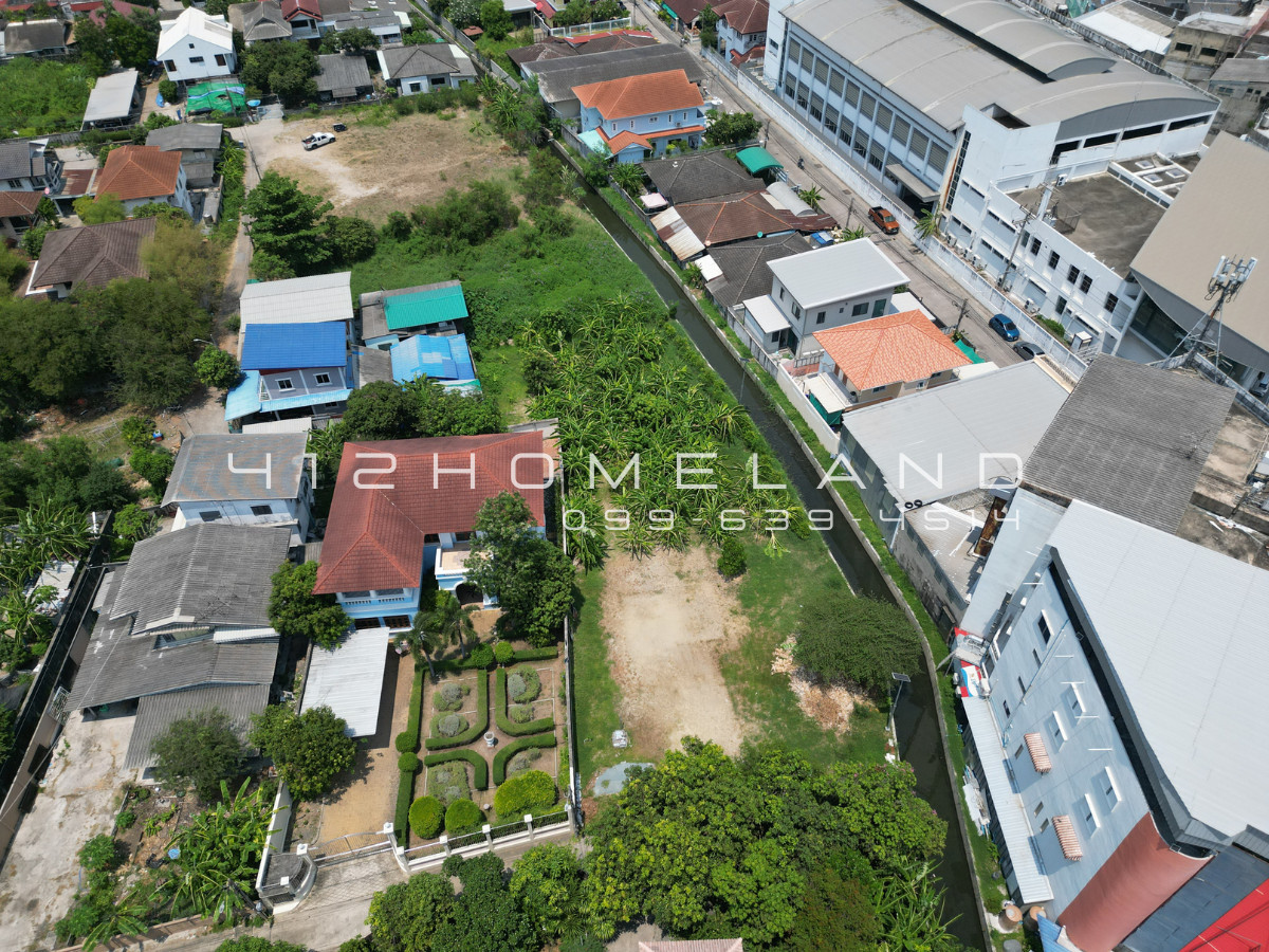 For SaleLandSamut Prakan,Samrong : Land for sale, 297 sq m., near Paknam Electricity Authority intersection. Suitable for building a house, office, home office, Mueang Samut Prakan District.
