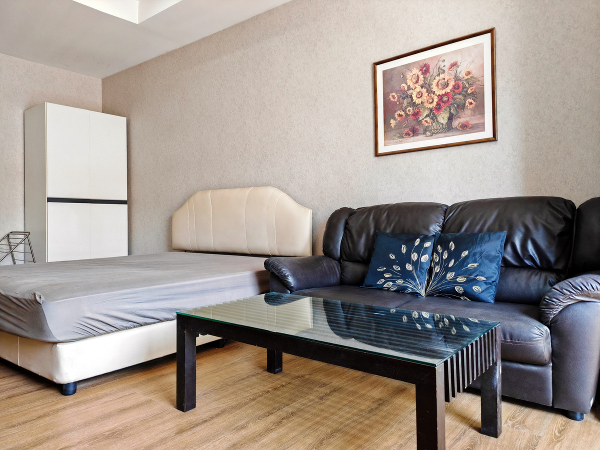 ให้เช่าคอนโดนานา : 🔥 ให้เช่า Trendy Condo Sukhumvit 13 🔥  📍 สุขุมวิท 13 ใกล้ BTS นานา และ อโศก