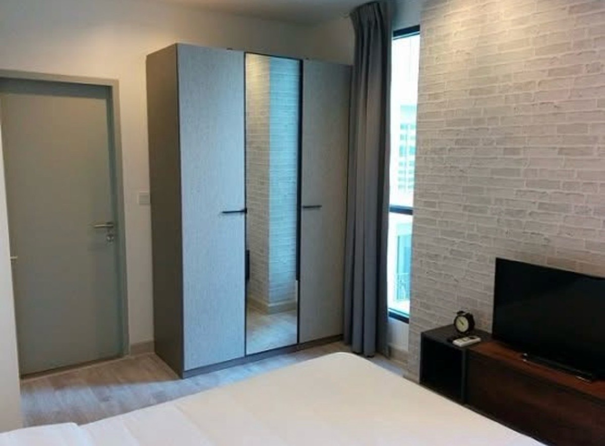 ให้เช่าคอนโดพระราม 9 เพชรบุรีตัดใหม่ RCA : 🚨Ideo Mobi Rama 9 2bed 2bath Area 57 Sq.m. Only 28,000 per month 🏡🚨