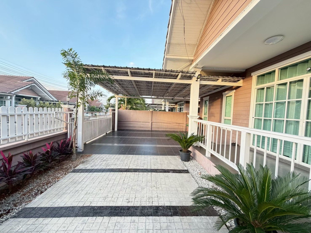 For SaleHousePattaya, Bangsaen, Chonburi : Rawiphon Village Rom Sai Nong Pla Lai / 3 Bedrooms (FOR SALE) BEWN144