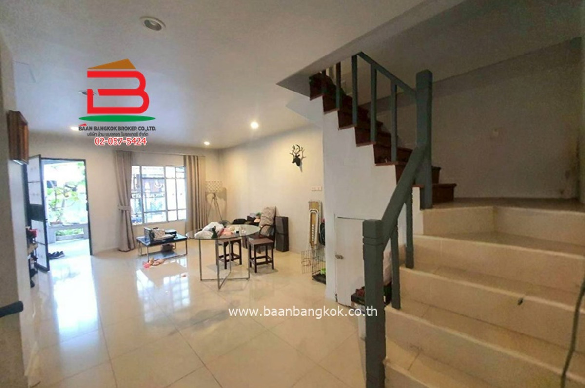 ขายทาวน์โฮมนวมินทร์ รามอินทรา : ทาวน์เฮาส์ หมู่บ้าน เค.ซี.รามอินทรา 6 (พระยาสุเรนทร์ 45) เนื้อที่ 24 ตรว. (ใกล้วัดพระยาสุเรนทร์) ถนนพระยาสุเรนทร์ แขวงสามวาตะวันตก เขตคลองสามวา