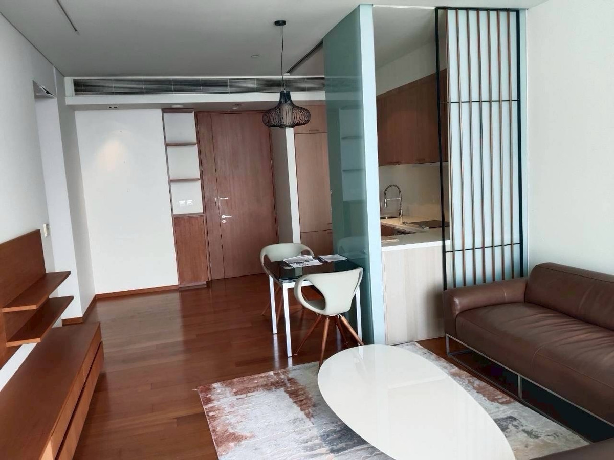 For RentCondoSathorn, Narathiwat : The Sukhothai Residences, luxury condo in the heart of the city, near BTS Saladaeng.