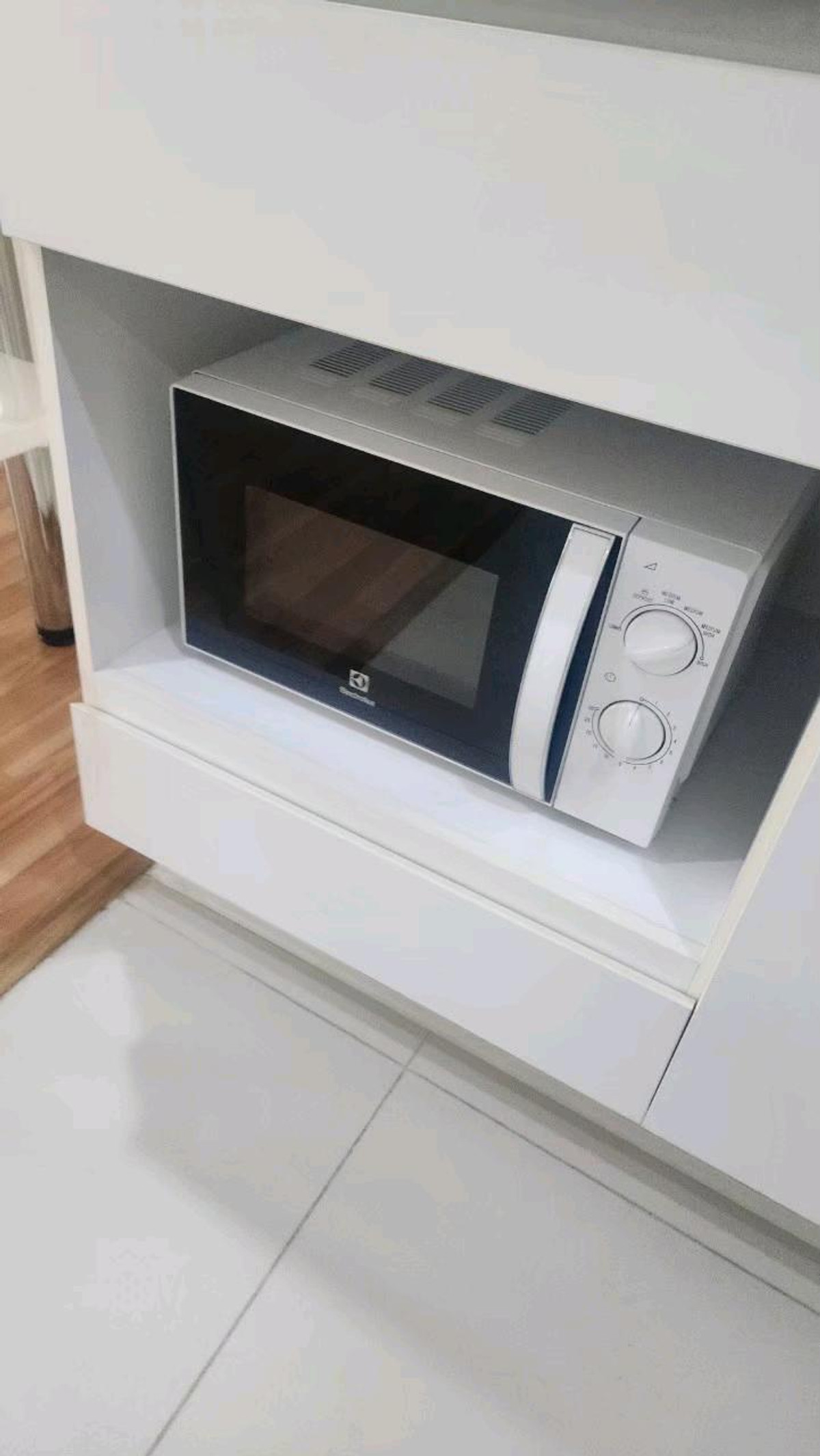 ให้เช่าคอนโดเลียบทางด่วนรามอินทรา : ห้องพร้อมอยู่ หันหน้าเข้าสวน ชั้น 4 ตึก C