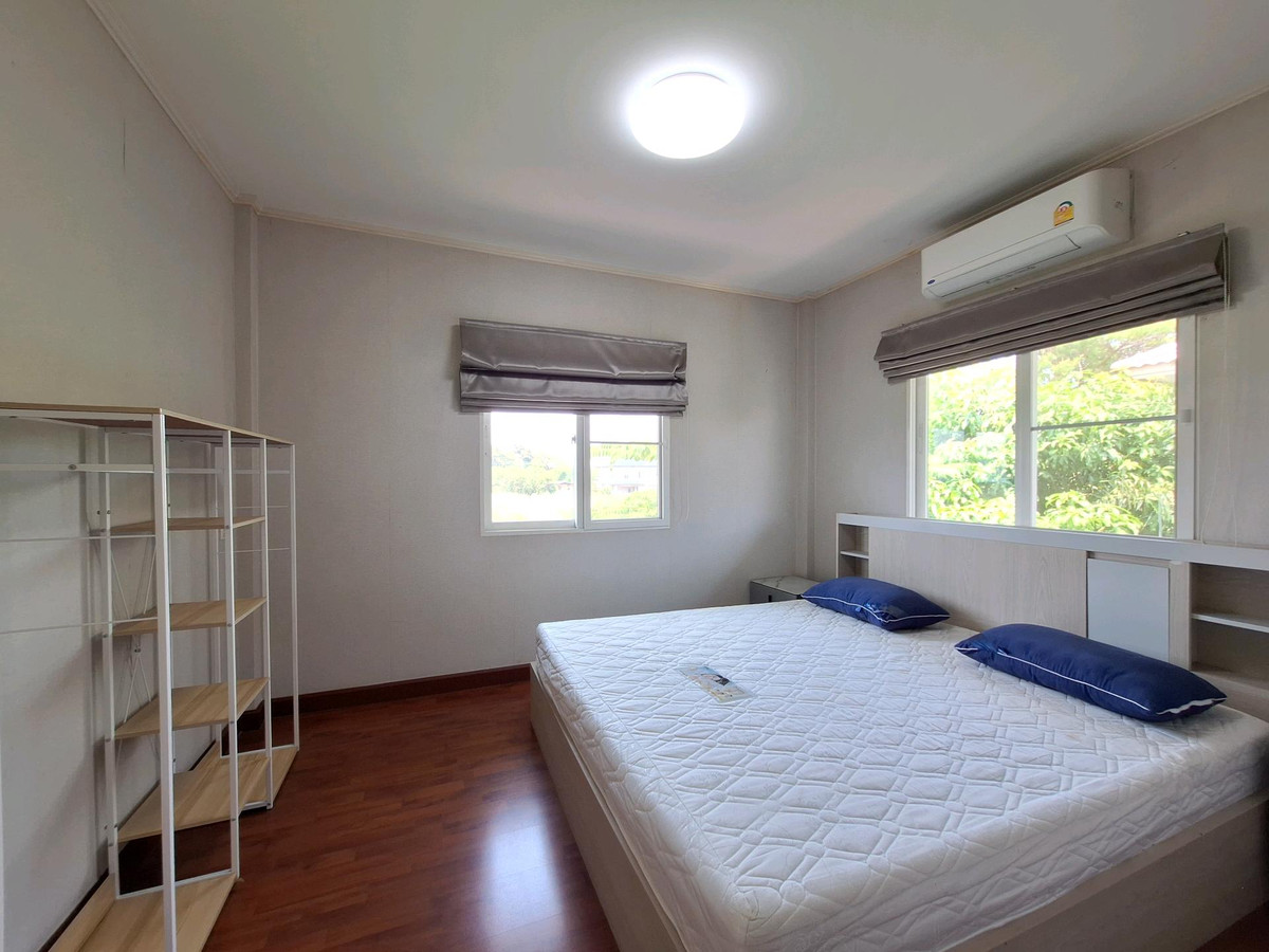 ให้เช่าบ้านมีนบุรี-ร่มเกล้า : บ้านเช่าร่มเกล้า ศุภาลัย พาร์ควิลล์ ร่มเกล้าสุวรรณภูมิ มีนบุรี 67 ตร.ว. 3 นอน ติดถนนร่มเกล้า เข้ามาเพียง 250 เมตร