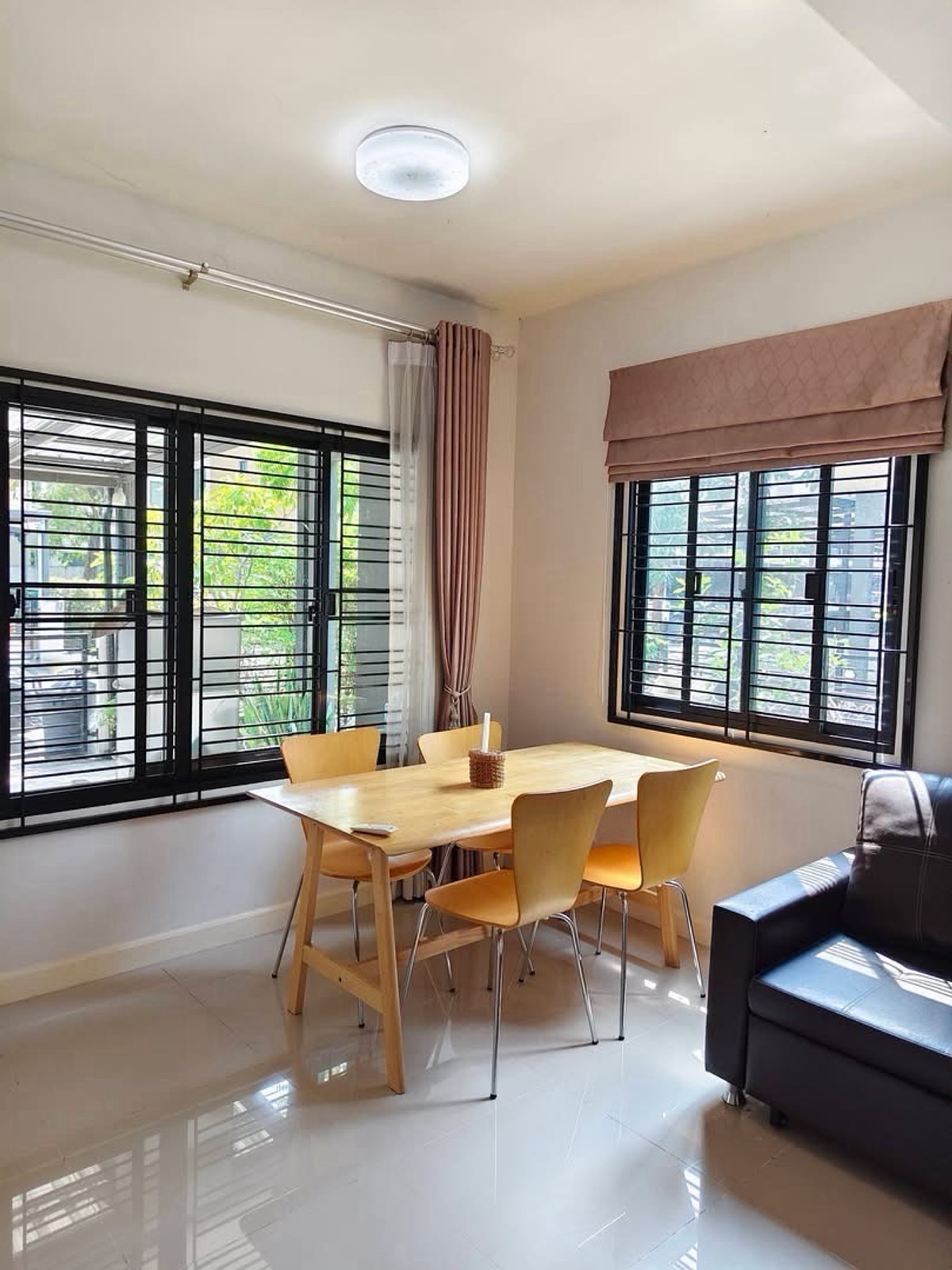 For RentHouseVipawadee, Don Mueang, Lak Si : Salila🚩For rent - The Connect 37 Laksi - Don Mueang 📍 Prime location near Don Mueang Airport.