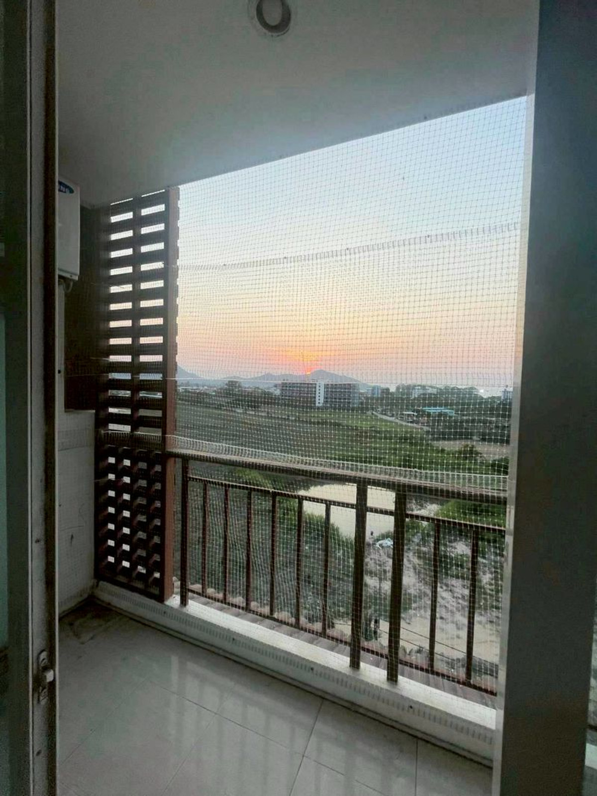 ขายคอนโดพัทยา บางแสน ชลบุรี สัตหีบ : ขายคอนโด A.D. Bangsaray Pattaya ขนาด 25 ตารางเมตร ชั้น 7  ตำบลบางเสร่ อำเภอสัตหีบ จังหวัดชลบุรี