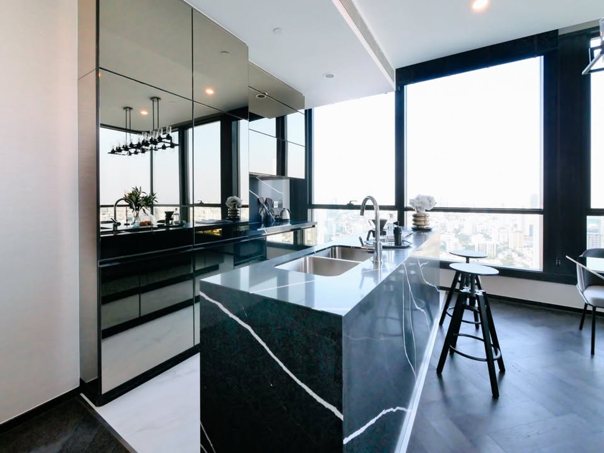 For RentCondoSukhumvit, Asoke, Thonglor : For rent✨Condo 3 bedrooms, next to BTS Thonglor | The ESSE Sukhumvit 36 ​​| Super luxury facilities | Near Miracle Mall, only 800 meters.