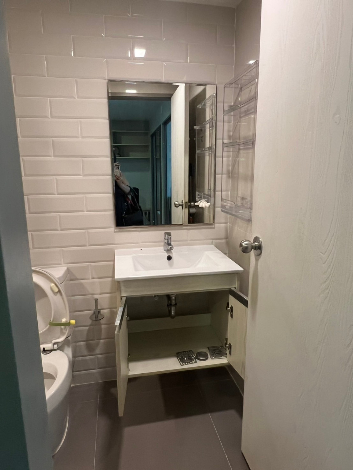 คอนโดบางนา แบริ่ง ลาซาล : คอนโดสวย เงียบสงบ มีความเป็นส่วนตัว