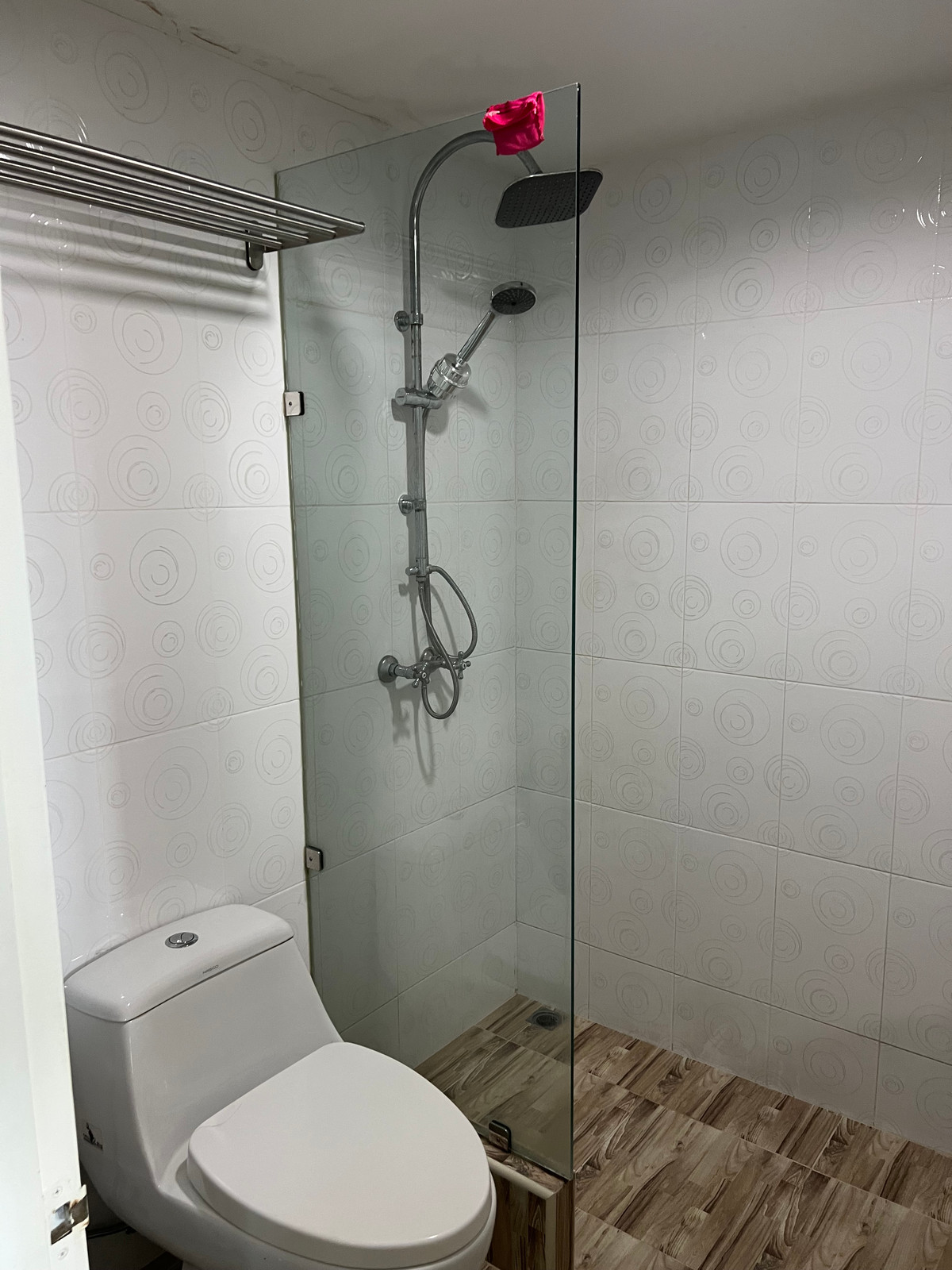 ให้เช่าคอนโดพระราม 3 สาธุประดิษฐ์ : กว้างขวาง 3 ห้องนอน 3 ห้องน้ำ 114ตรม | MRT คลองเตย | 30,000/เดือน