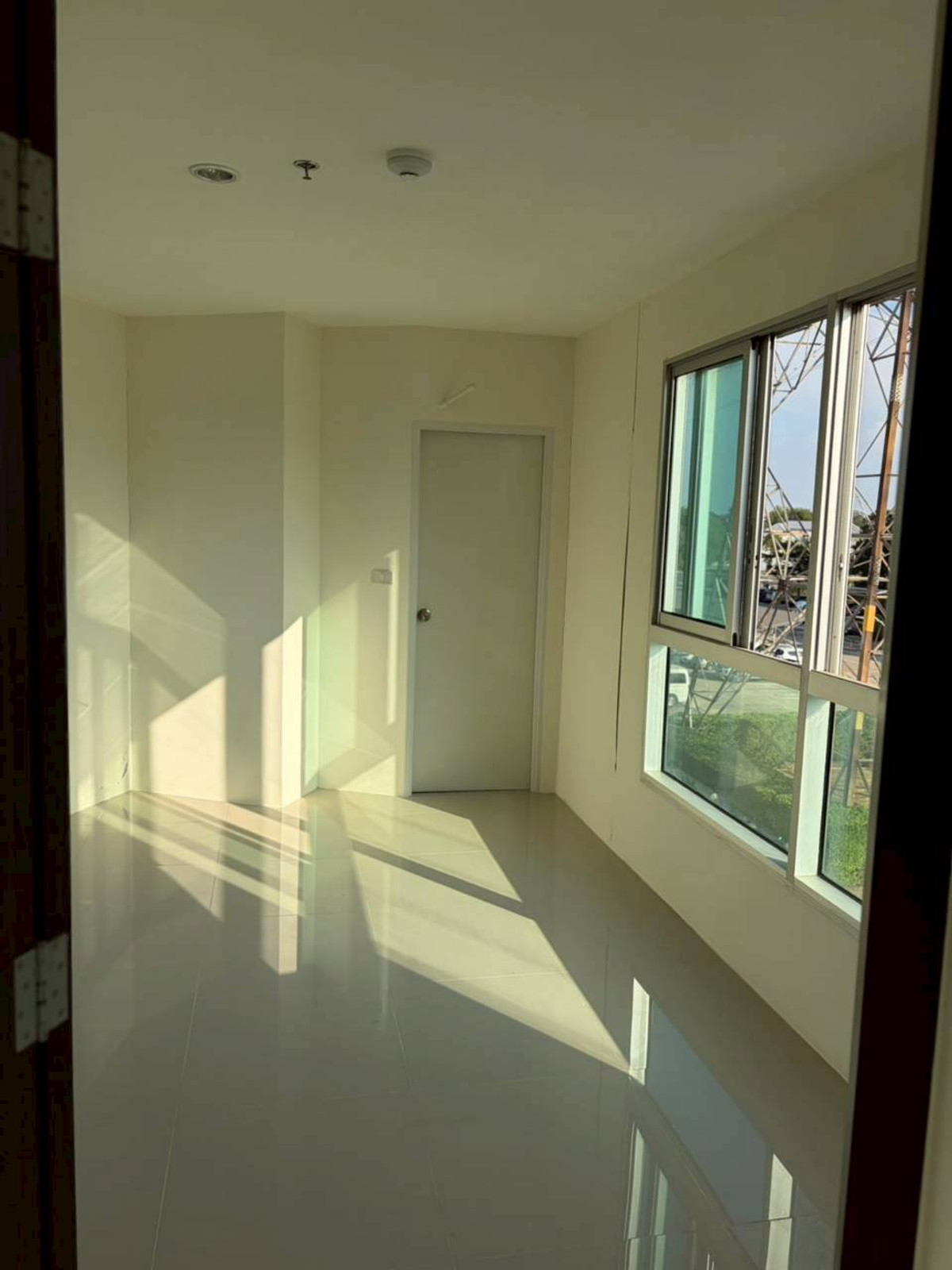 ขายคอนโดพัฒนาการ ศรีนครินทร์ : ✅ S-ASK126 ✅ Line : @p2nproperty