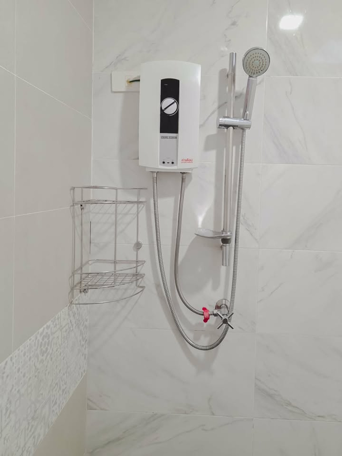 ขายทาวน์โฮมขอนแก่น : ทาวน์โฮม 2 ชั้น พฤกษา แอร์พอร์ต แต่งสวย ใกล้สนามบินขอนแก่น เฟอร์ครบ หิ้วกระเป๋าเข้าอยู่ได้เลย