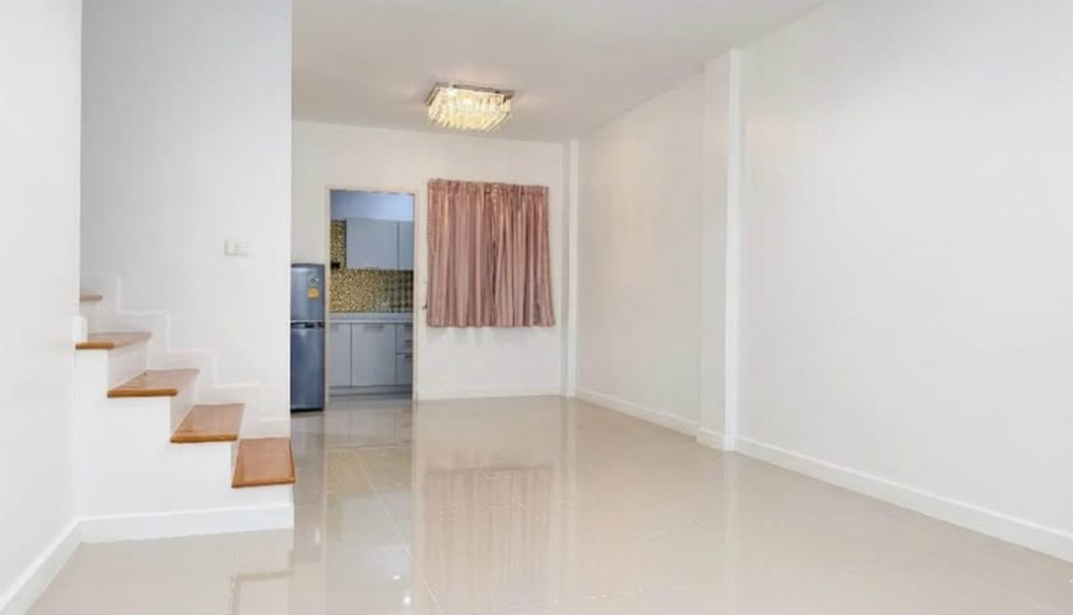 For RentTownhomePattanakan, Srinakarin : Townhome for rent, Time Home Rama 9 - Hua Mak, near The Mall Bangkapi and Rajamangala Stadium.