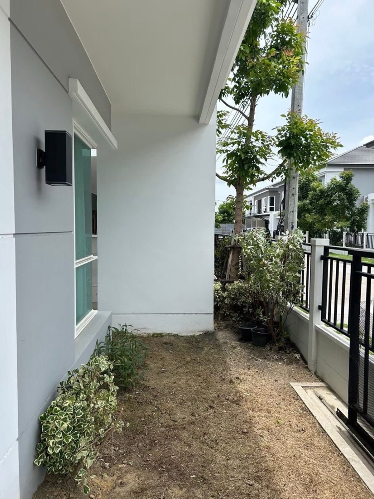 ให้เช่าบ้านราษฎร์บูรณะ สุขสวัสดิ์ : 🏡✨ ปล่อยเช่าบ้านเดี่ยวหรู The City สุขสวัสดิ์ 64 | Pet Friendly 🐶✨