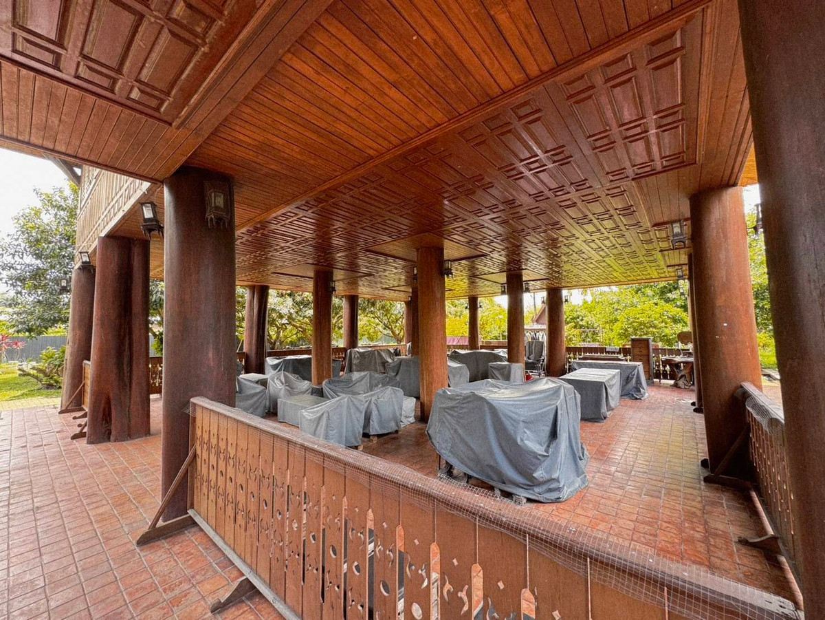 ขายที่ดินเชียงใหม่ : 95873 - ขายที่ดินพร้อมบ้านไม้สักทอง ใจกลางทำเลทองเชียงใหม่