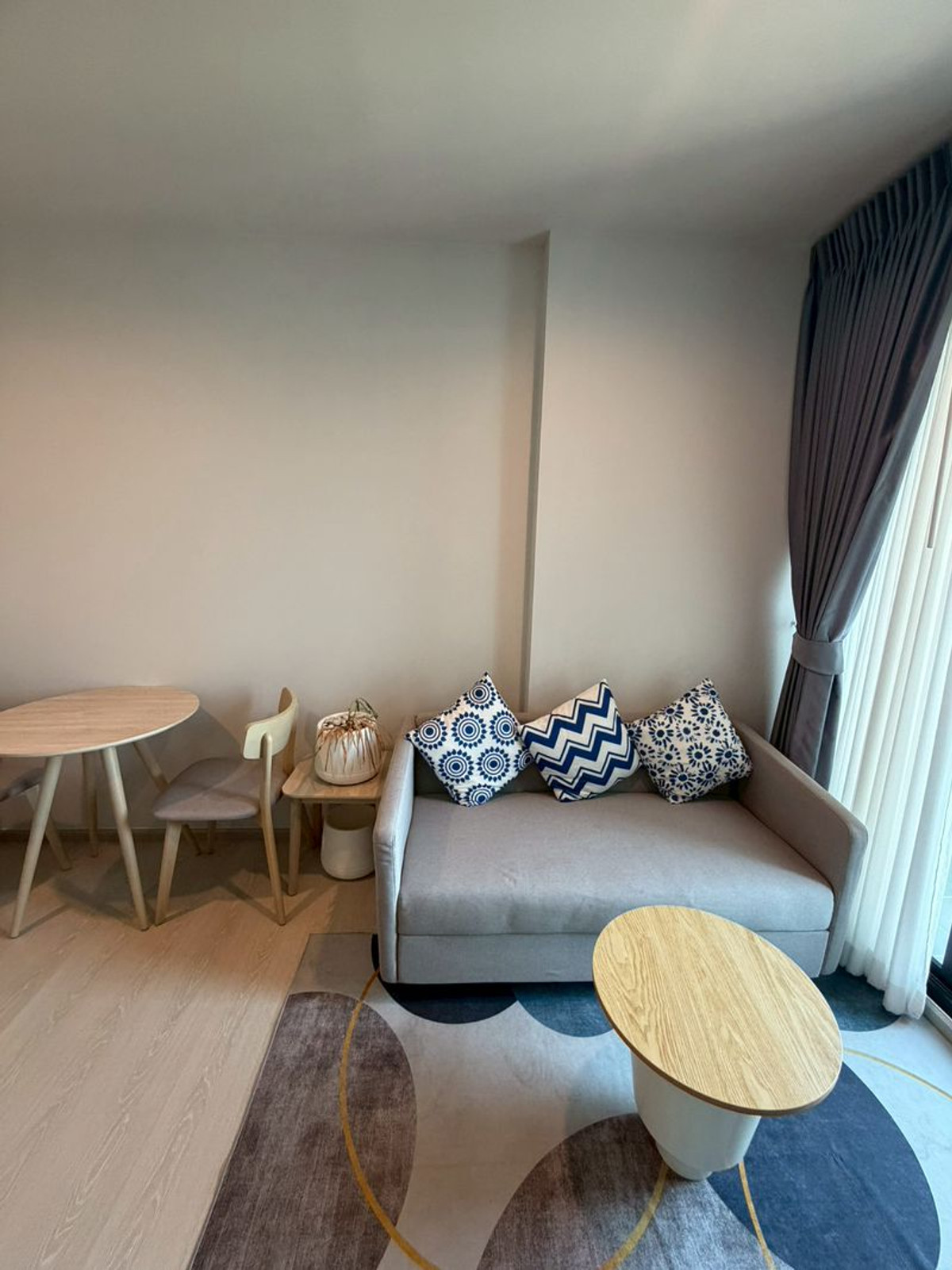 For RentCondoBangna, Bearing, Lasalle : Room for rent, 1 bedroom, 28 sq m, ready to move in, good location in Bangna area, walk 20 steps to Mega Bangna mall, NUE Mega Plus Bangna, New Mega Plus Bangna, new room, fully furnished.