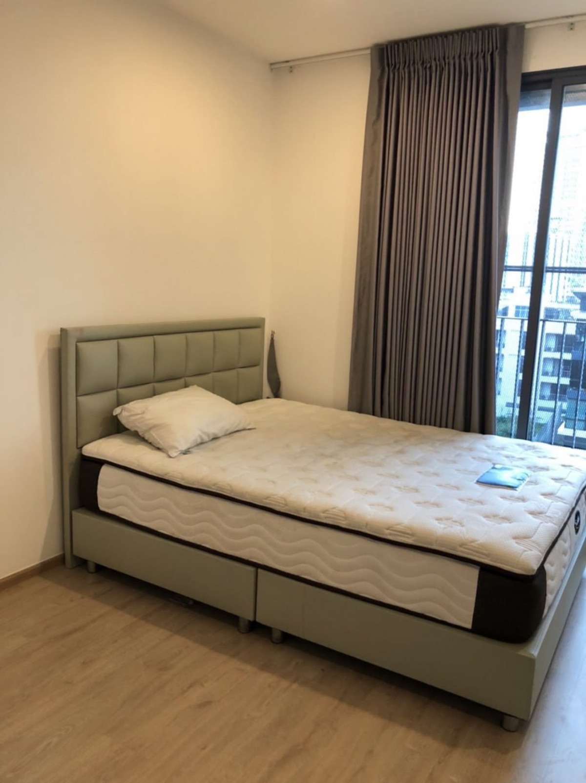 ให้เช่าคอนโดสยาม จุฬา สามย่าน : Ideo Q Chula Samyan【𝐑𝐄𝐍𝐓】🔥ห้องสไตล์มินิมอล สิ่งอำนวยความสะดวกครบ ใกล้ห้างดังสามย่าน🔥 ติดต่อไลน์ไอดี: @hacondo