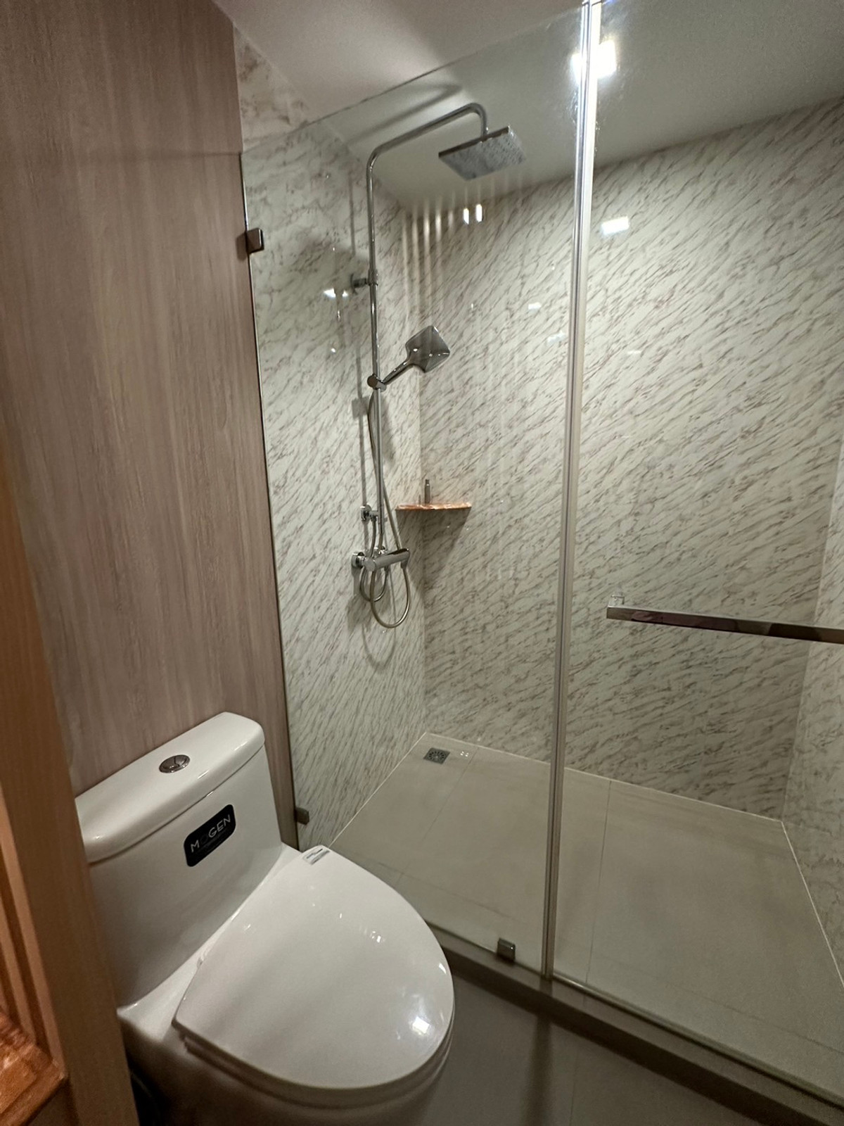 For RentCondoOnnut, Udomsuk : Hot Deal! 3BR Luxury Condo @ Wishdom Connect Sukhumvit | 128 sqm | High Floor | 120,000 THB